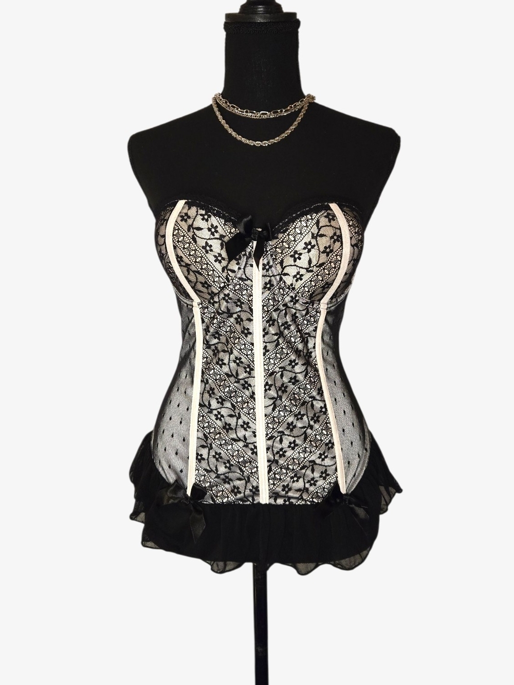 Y2k Black Lace Bustier Corset with Ruffle Hem 🖤